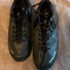 Rawlings boys cleats 6.5